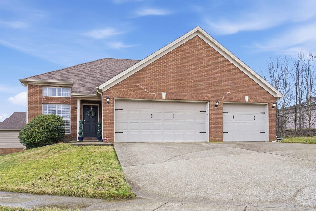 948 Lauderdale Drive, Lexington, KY 40515