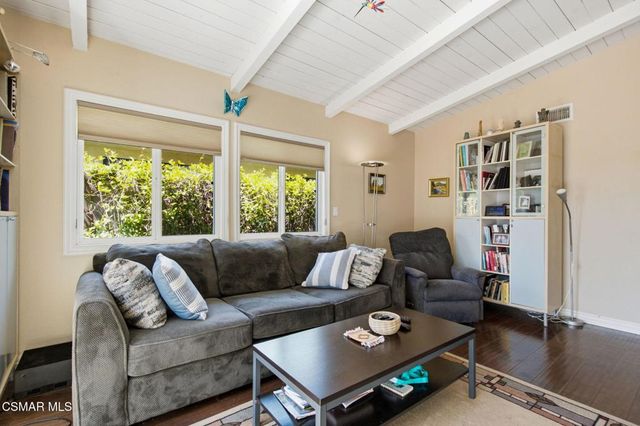 181 Beech Road, Newbury Park, CA 91320