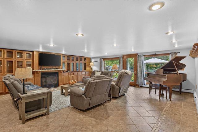 8330 SHADY PINES AVENUE, Wisconsin Rapids, WI 54494