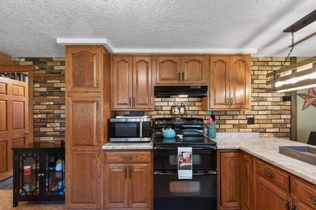 8330 SHADY PINES AVENUE, Wisconsin Rapids, WI 54494