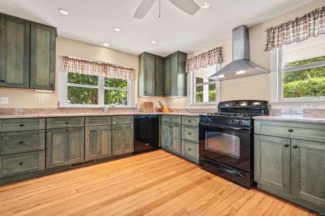 424 Bantam Lake Road, Morris, CT 06763