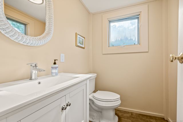 424 Bantam Lake Road, Morris, CT 06763