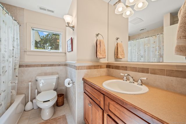 424 Bantam Lake Road, Morris, CT 06763