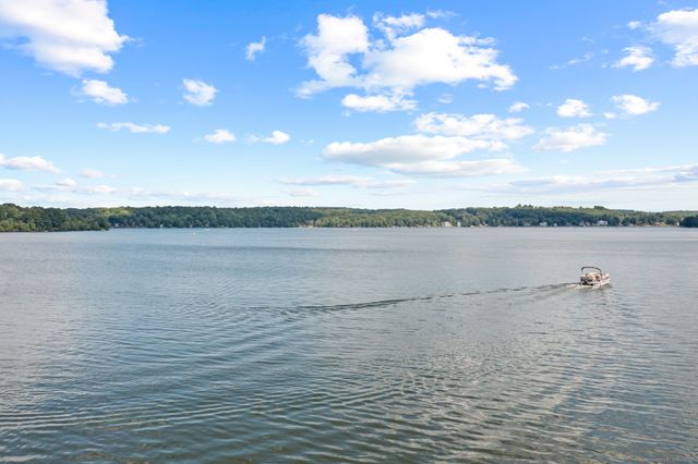 424 Bantam Lake Road, Morris, CT 06763