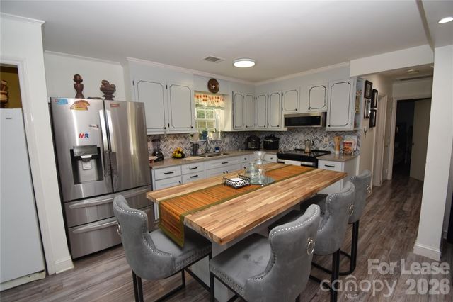 10225 Cromarty Lane, Mint Hill, NC 28227