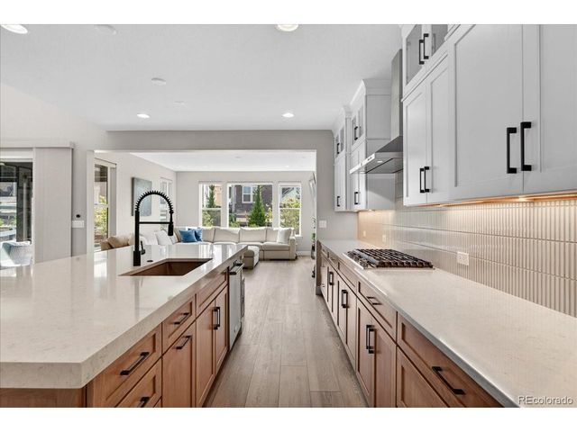 6653 Bridle Creek Pt, Castle Pines, CO 80108