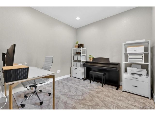 6653 Bridle Creek Pt, Castle Pines, CO 80108
