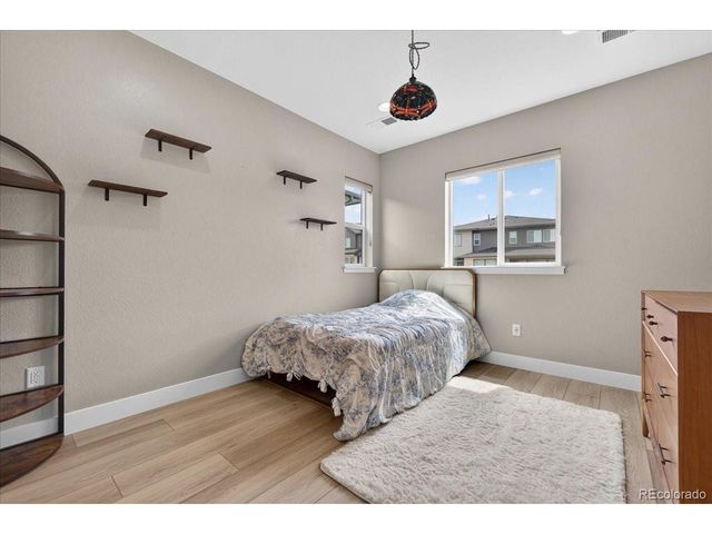 6653 Bridle Creek Pt, Castle Pines, CO 80108