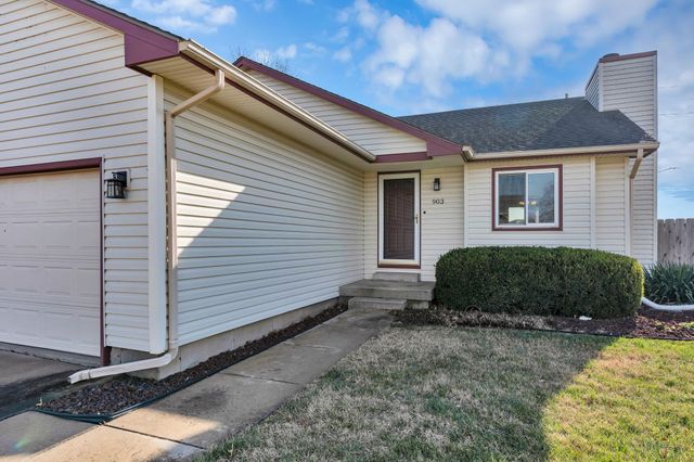 903 E Stetson Cir, Maize, KS 67101