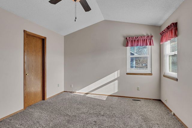 903 E Stetson Cir, Maize, KS 67101