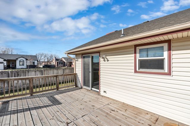 903 E Stetson Cir, Maize, KS 67101