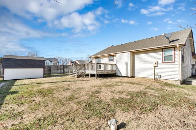 903 E Stetson Cir, Maize, KS 67101