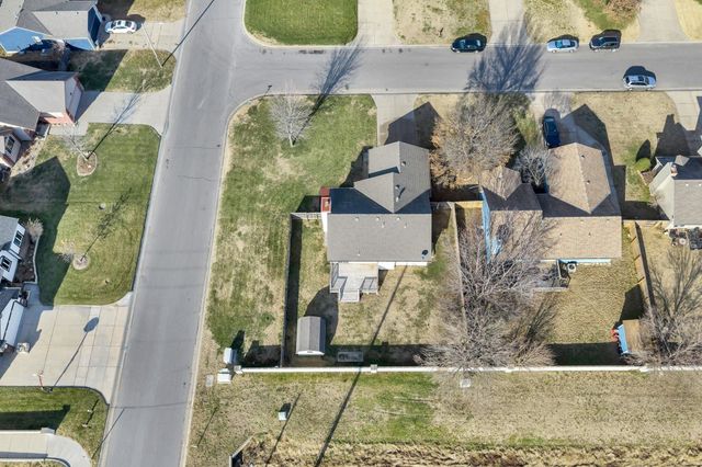 903 E Stetson Cir, Maize, KS 67101
