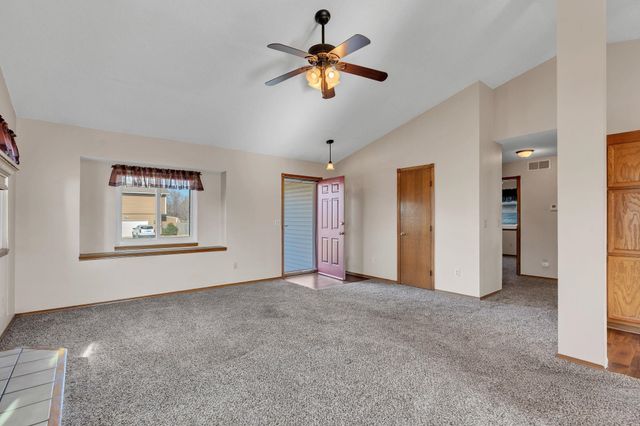 903 E Stetson Cir, Maize, KS 67101