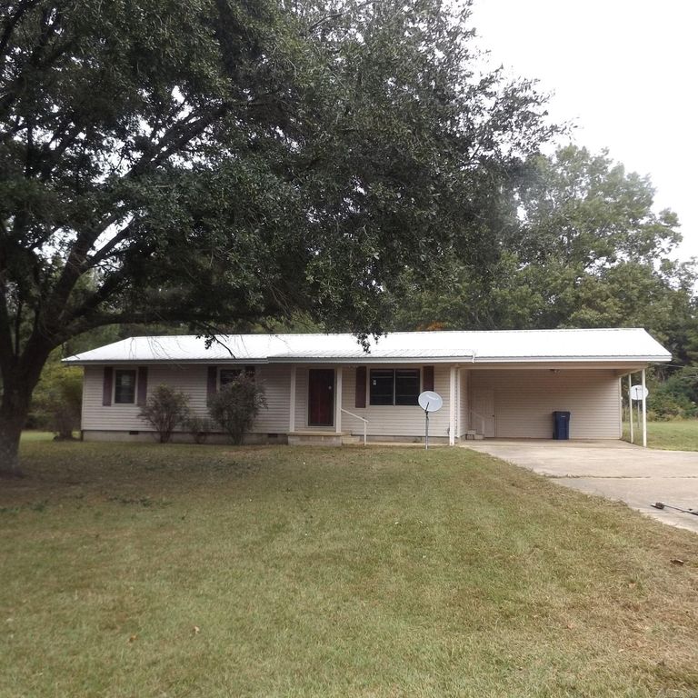 10594 Haynesville Highway, Three Creeks, AR 71749