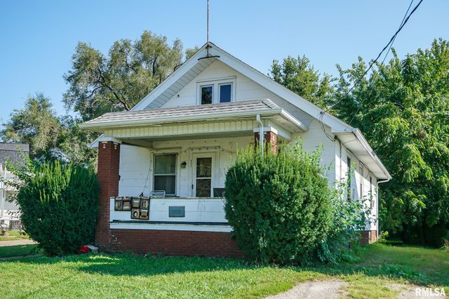 802 W HANSSLER Street, Peoria, IL 61604