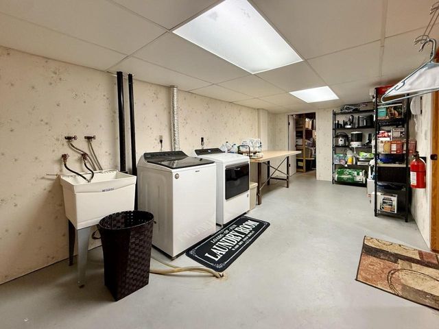 4720 W SUNFLOWER ROAD, Grand Chute, WI 54914