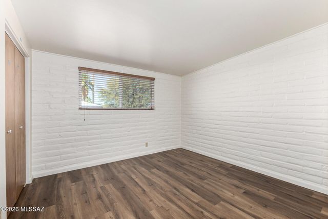 6902 E Kingston Drive, Tucson, AZ 85710