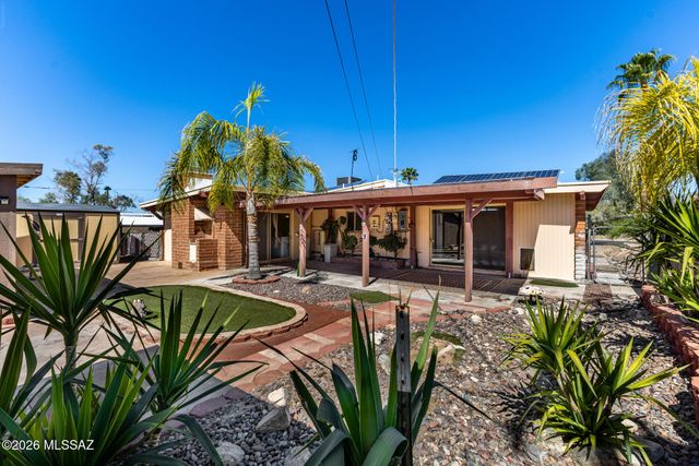 6902 E Kingston Drive, Tucson, AZ 85710