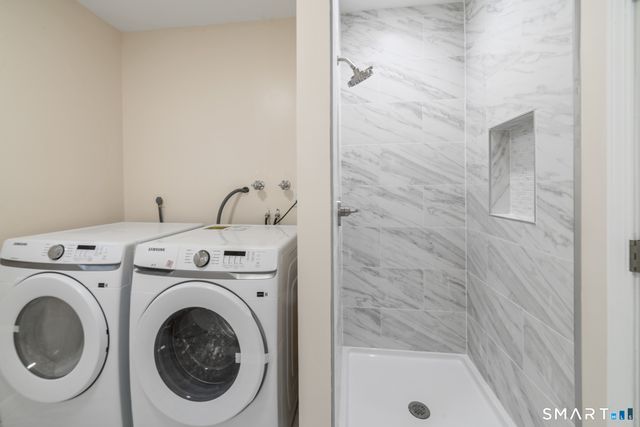 6 El Toro Drive, Bristol, CT 06010