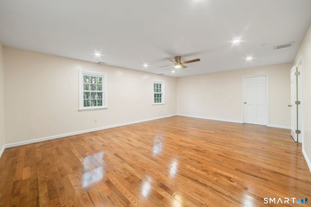 6 El Toro Drive, Bristol, CT 06010
