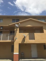 7935 W 30th Ct 205, Hialeah, FL 33018