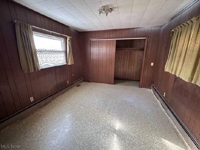 453 S Front Avenue, Middleport, OH 45760