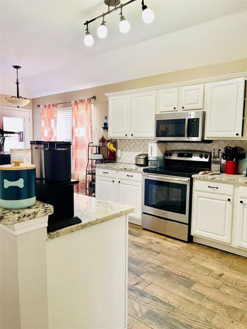 1005 Blackenhurst Lane, Allen, TX 75002