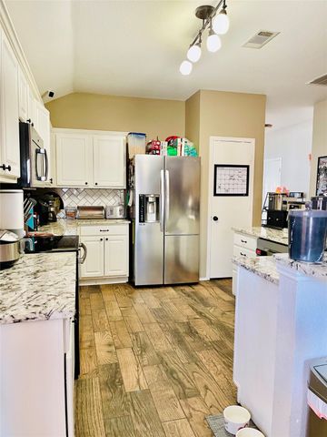 1005 Blackenhurst Lane, Allen, TX 75002