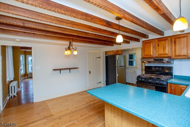 9 Bridge St, Stockton Boro, NJ 08559