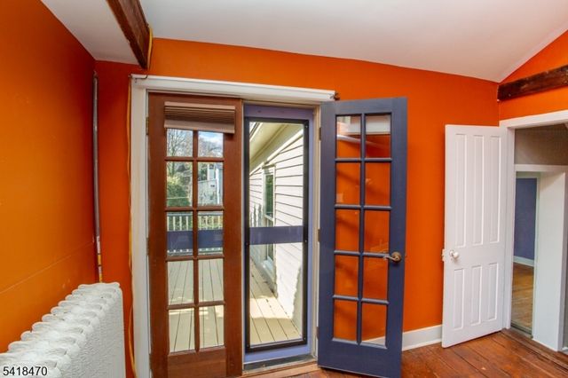 9 Bridge St, Stockton Boro, NJ 08559