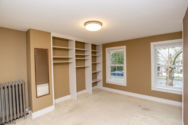 9 Bridge St, Stockton Boro, NJ 08559