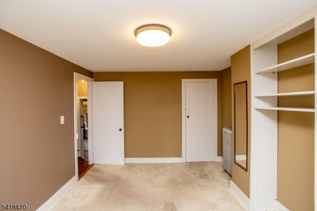 9 Bridge St, Stockton Boro, NJ 08559