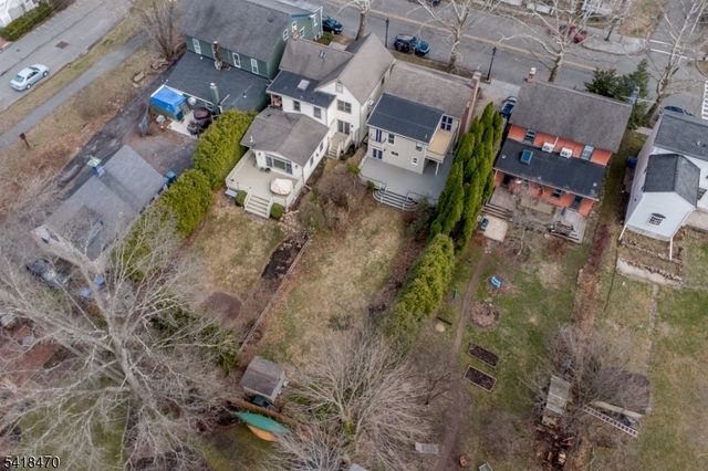 9 Bridge St, Stockton Boro, NJ 08559