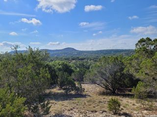 118 BOBBY CLARK DR, Canyon Lake, TX 78133