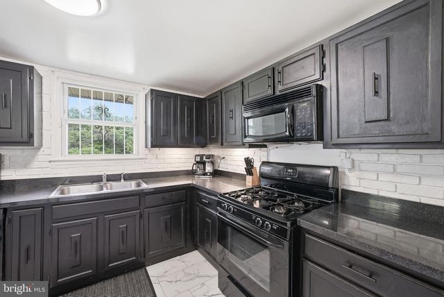 17111 FAIRWAY VIEW LN, Upper Marlboro, MD 20772
