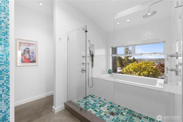 3451 10th Avenue W, Seattle, WA 98119