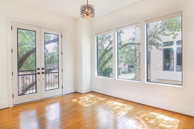 1110 Autrey Street C, Houston, TX 77006