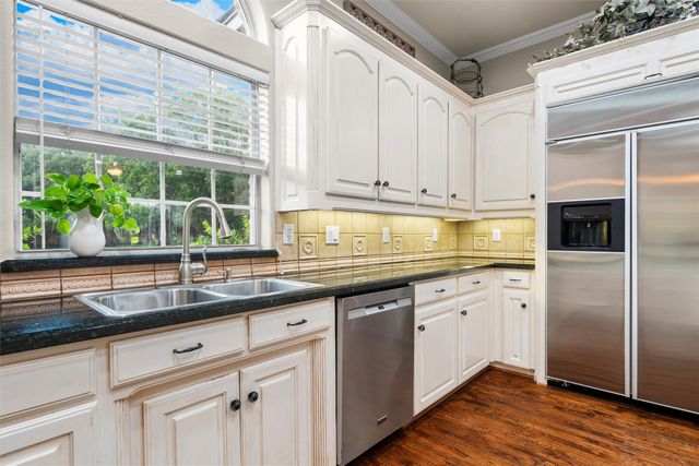 1718 Wanda Way, Arlington, TX 76001