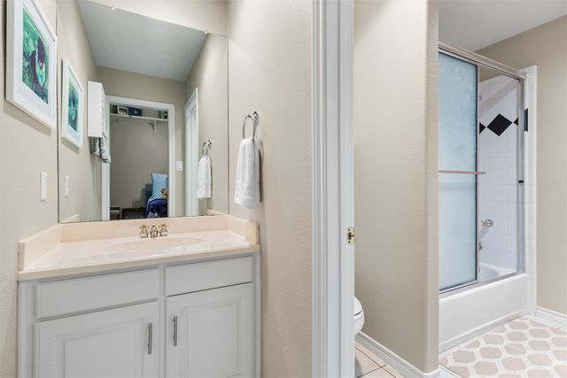 1718 Wanda Way, Arlington, TX 76001