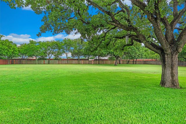1718 Wanda Way, Arlington, TX 76001