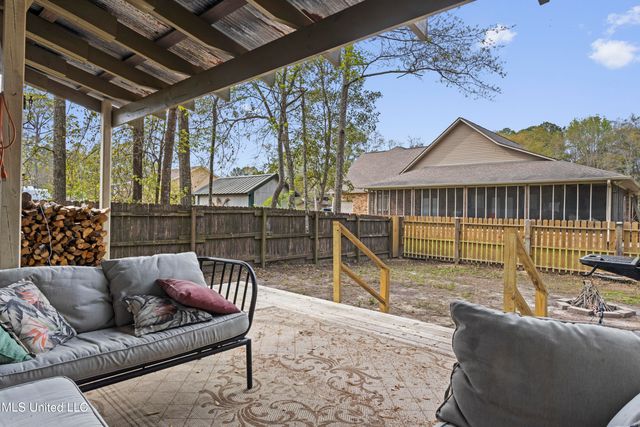 3124 Sea Bass Road, Gautier, MS 39553