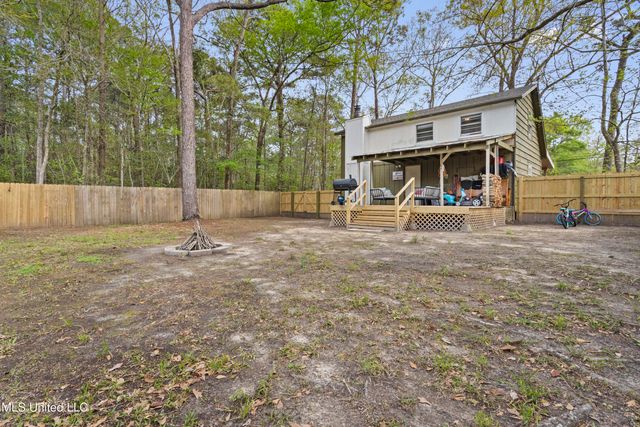 3124 Sea Bass Road, Gautier, MS 39553