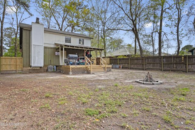 3124 Sea Bass Road, Gautier, MS 39553