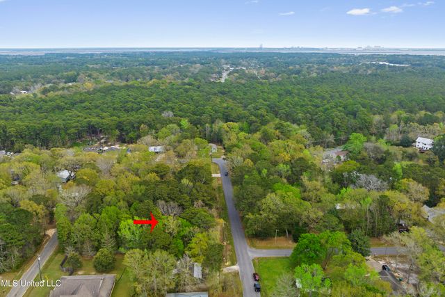 3124 Sea Bass Road, Gautier, MS 39553