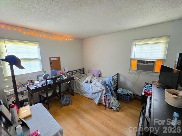 601 Hennessee Street, Morganton, NC 28655