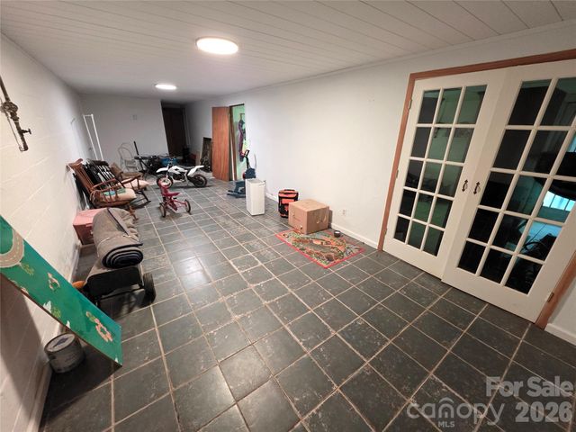 601 Hennessee Street, Morganton, NC 28655