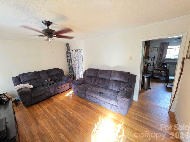 601 Hennessee Street, Morganton, NC 28655