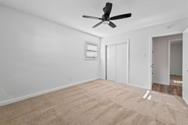 600 Circleview Drive N, Hurst, TX 76054