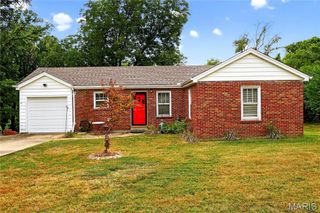 4700 Theiss Road, St Louis, MO 63128